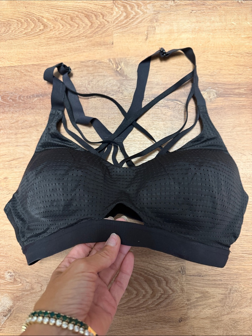 Victoria Secret Sports Bra 36C- pick 2 colors for $15 or 1-$10 - Picture 8 of 11